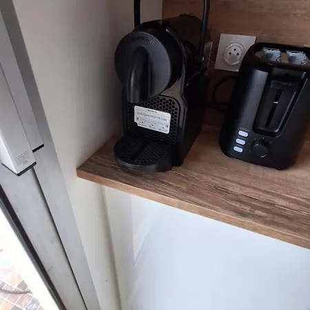 아파트 Paisible Duplex Face A La Gare D'arcachon *