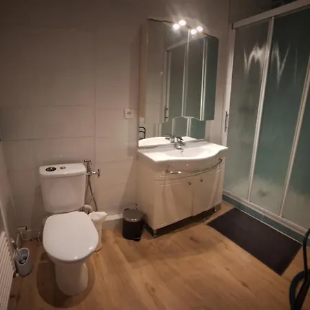 아파트 Paisible Duplex Face A La Gare D'arcachon 아르카숑